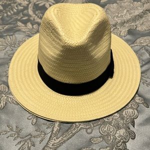 Copper Key
Girls Vacation Hat